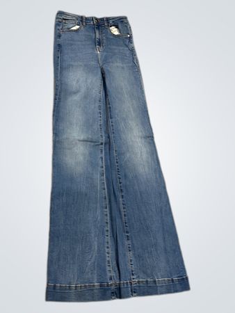 Reserved Denim Jeans mit weitem Bein und Flügel-Patch