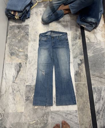 GUESS Flare Jeans