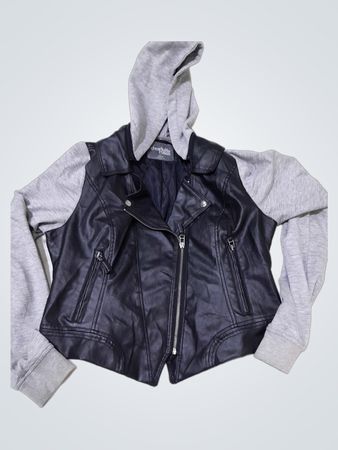 Charlotte Russe Kunstleder Motorrad Hoodie Jacke