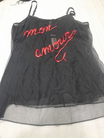 sophie theallet schwarze transparente Chemise mit „mon amour“-Stickerei
