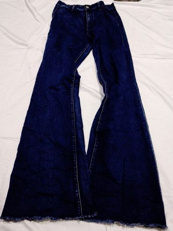 Jeans larges bleu foncé Fashion Nova
