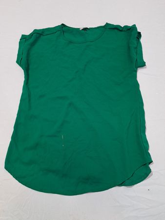 Zenana Outfitters Green Sleeveless Blouse