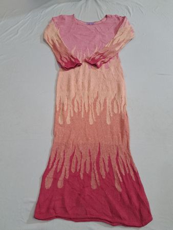 Rosa Strickkleid