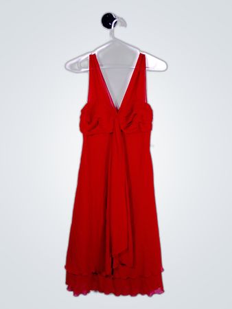 Robe rouge sans manches