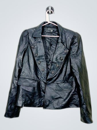 Veste en cuir noire