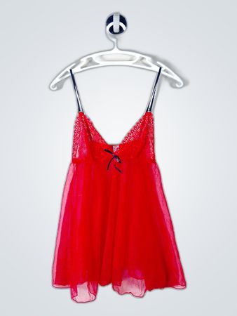 Chemise en dentelle rouge