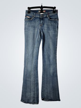 Jean de campana de mezclilla elástica de Guess