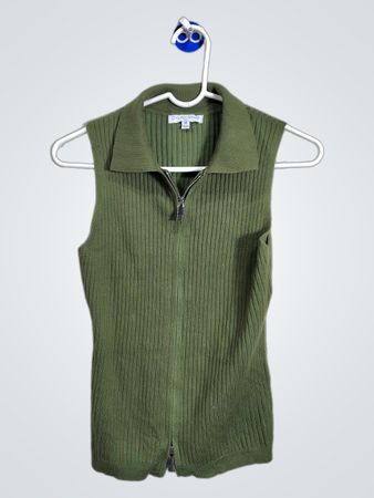 DYLAN RYAN NYC Ribbed Zip-Up Vest
