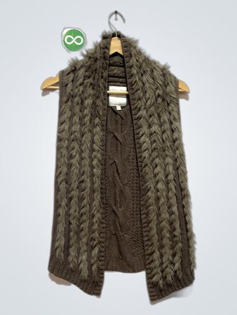 Magical City Women's Brown Cable Knit Faux Fur Trimmed Sleeveless Vest