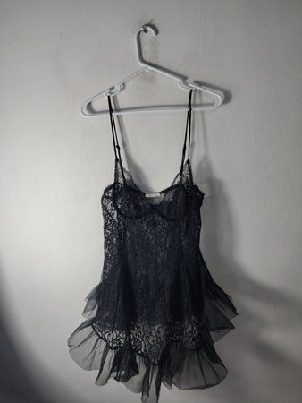 Babydoll de encaje negro Romantic Moods