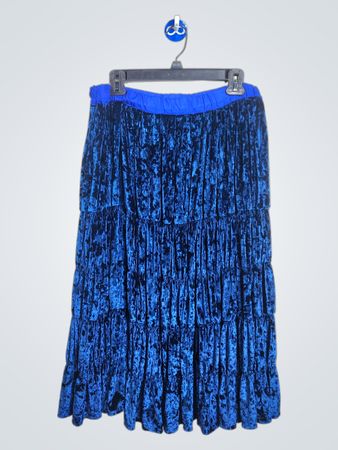 Falda de capas de terciopelo azul
