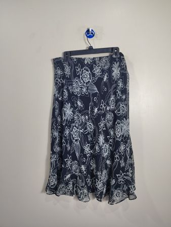 Elementz Damen Schwarzer Blumenmuster Midi-Rock