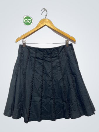 Saia A-Line Preta Isaac Mizrahi