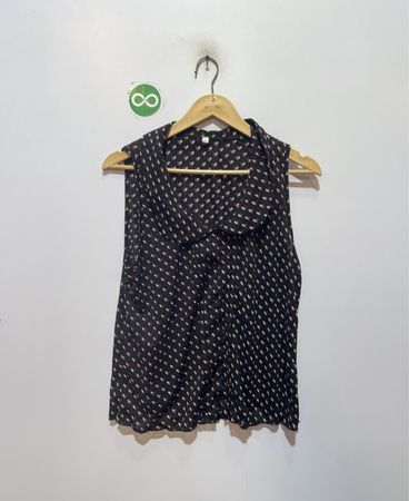 Ärmellose Bluse mit Herzmuster