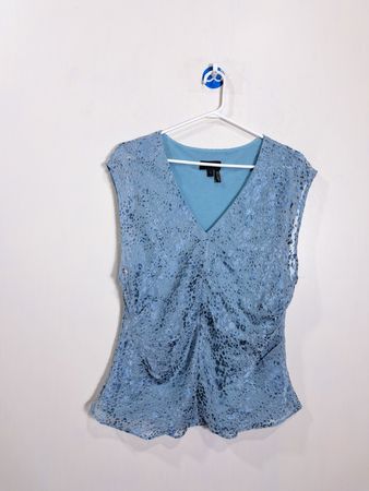Donna Karan New York Blue Lace Ruched V-Neck Sleeveless Top