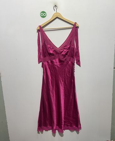 BCBGMAXAZRIA Pink Midi Dress
