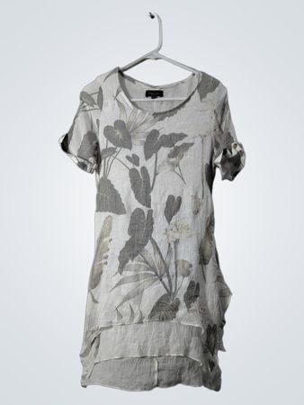 Papillon Women's White Floral Print Layered Tunic Top