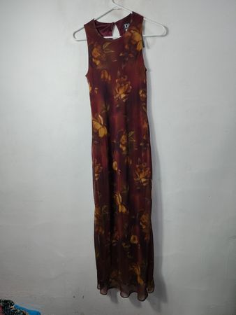 Vestido Maxi Floral Sem Mangas Feminino