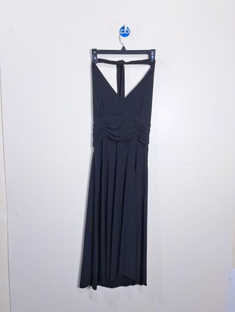 Robe froncée noire à col haut