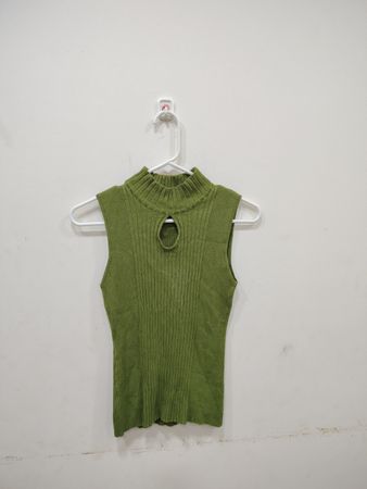 Allison Brittney Sleeveless Mock Neck Ribbed Top with Cutout