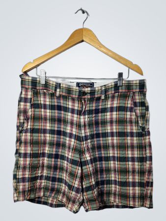 Shorts xadrez American Rag