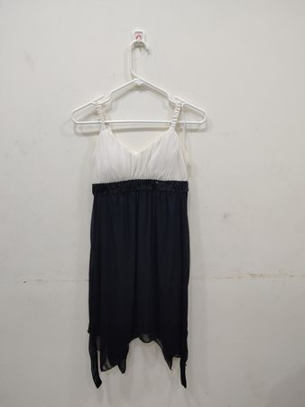 EN FOCUS PETITE Black and White Dress