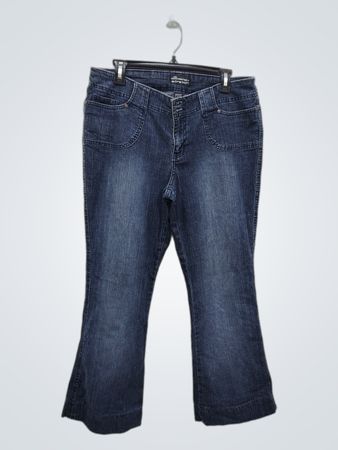 No Boundaries Stretch Juniors Flare Jeans