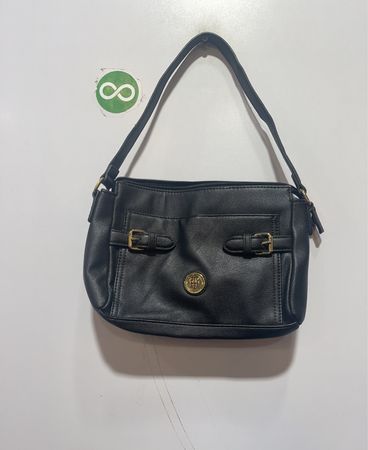 Tommy Hilfiger Black Leather Shoulder Bag