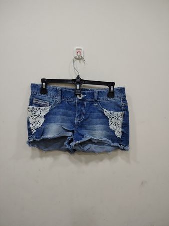 Amethyst Jeans Women's Denim Shorts with Lace Pockets