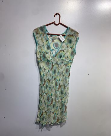 Sheer floral print V-neck sleeveless top