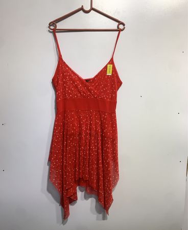 „VIENNOIS Rotes Blumenmuster Spaghettiträgerkleid“