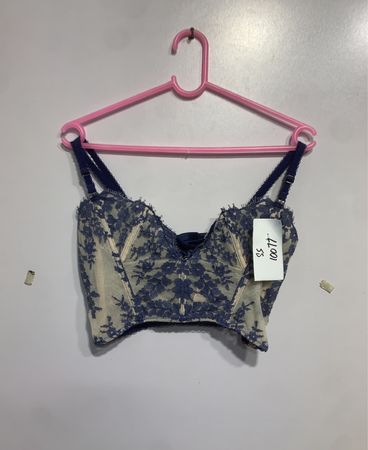 Blaues Spitzen-Corsage-Top