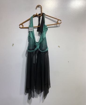 Schwarzes und Minzfarbenes Halterkleid mit durchsichtiger Rock