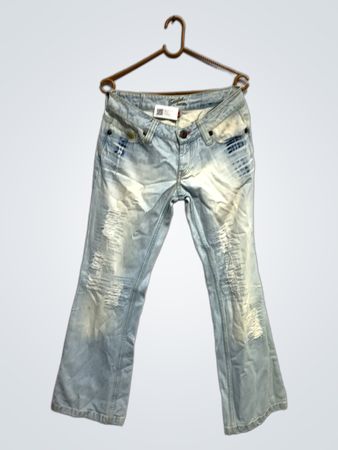 Gaulat Female Jeans