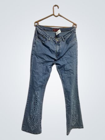 RE&X Jeans mit dekorativer Stickerei