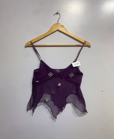 Lila transparente verziehrte Cami-Top