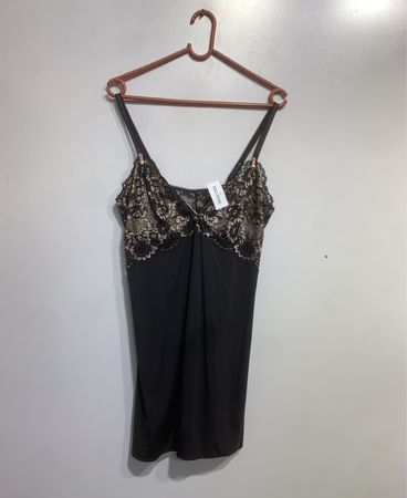 Schwarzes Spitzen-Camisole