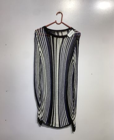 Gestreifter Strickpullover