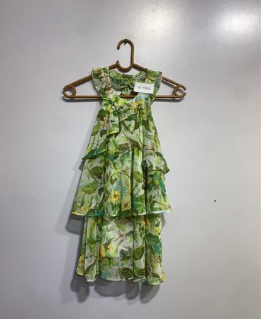 Mayoral Grünes Blumendesign Rüschenkleid