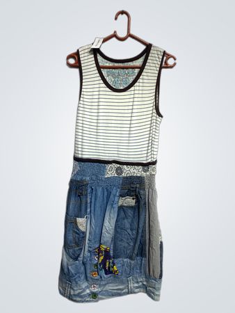 Desigual Gestreiftes Top und Denim-Patchwork-Kleid