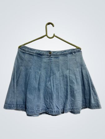 Denim Faltenrock mit NMS-7662 Etikett