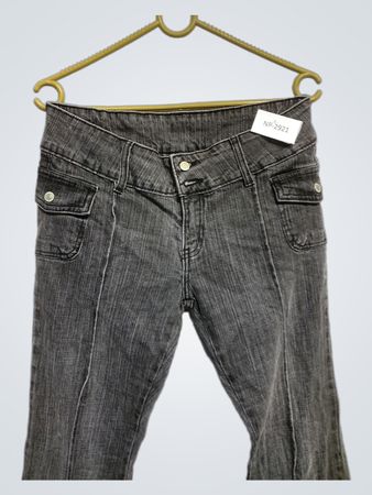 Grau Flare Jeans