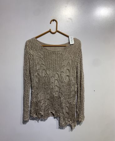 Beiger Strickpullover