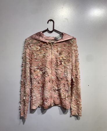 Rosa Blumenstrukturierter Hoodie