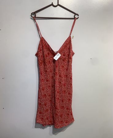 Etam Rotes Floralprint-Nachtkleid