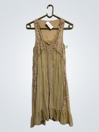 Tan Kleid mit Spitzenbesatz