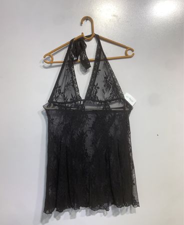Schwarzes Spitzen-Haltertop Babydoll
