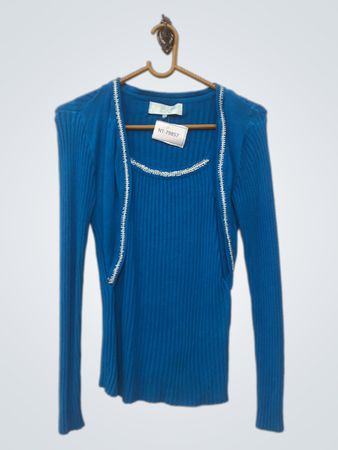 Blauer Ripp-Pullover mit weißem Rand