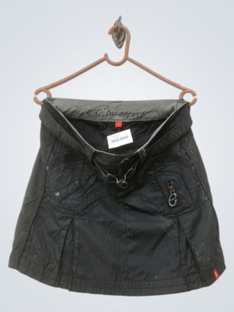 Esprit Cargo Rock