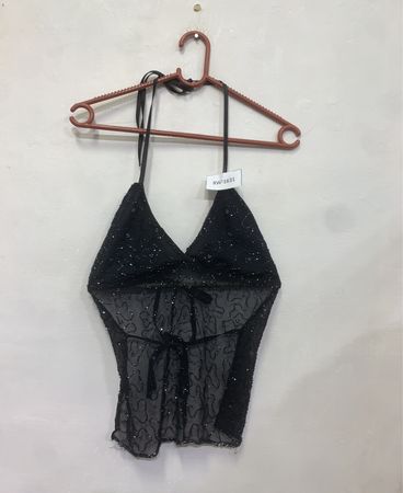 Top Halter de Contas Pretas